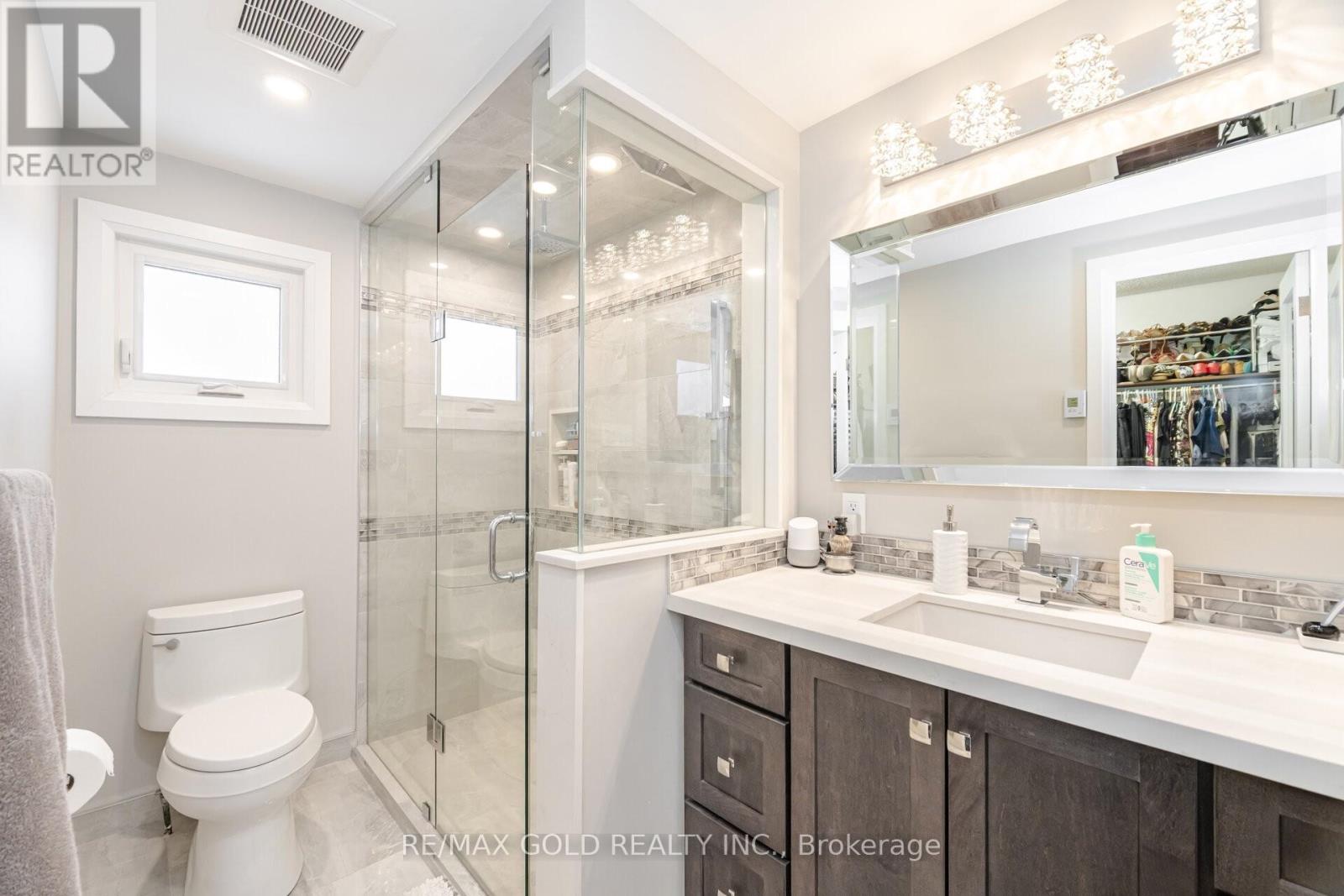 62 Oleander Crescent, Brampton, Ontario  L6Z 2C2 - Photo 17 - W12615962