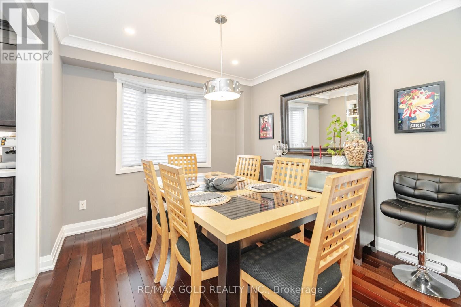 62 Oleander Crescent, Brampton, Ontario  L6Z 2C2 - Photo 6 - W12615962