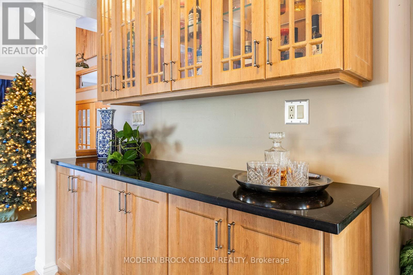 1329 South Gower Drive, North Grenville, Ontario  K0G 1J0 - Photo 15 - X12616070