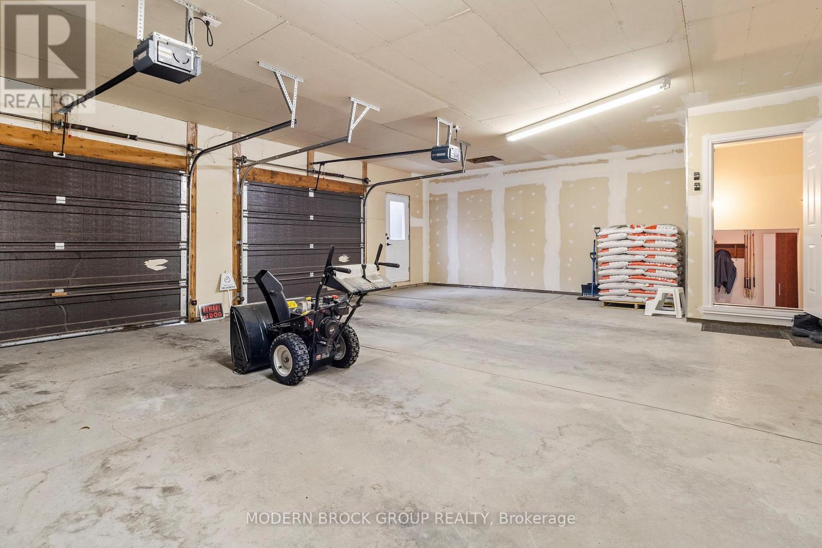 1329 South Gower Drive, North Grenville, Ontario  K0G 1J0 - Photo 40 - X12616070