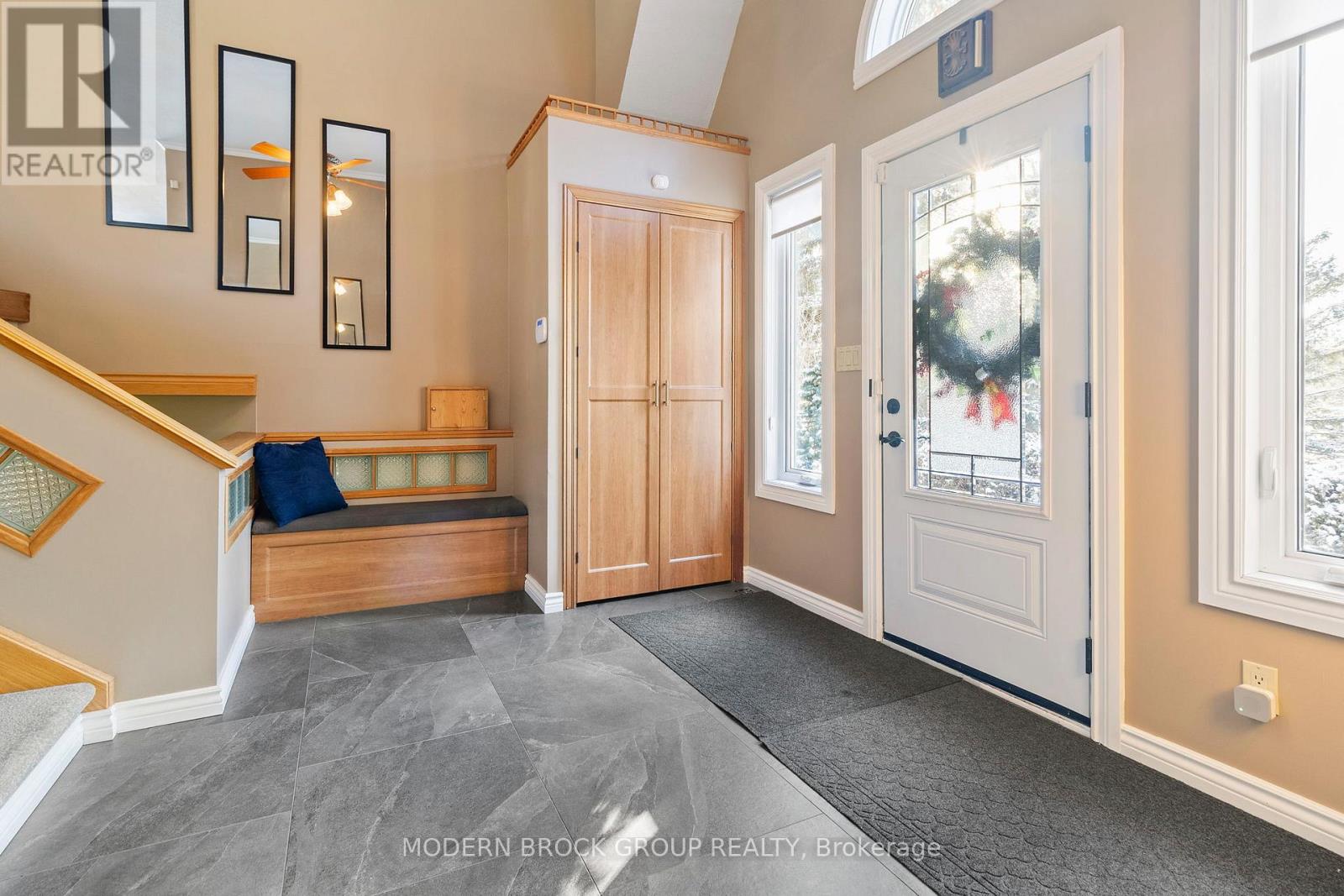 1329 South Gower Drive, North Grenville, Ontario  K0G 1J0 - Photo 5 - X12616070