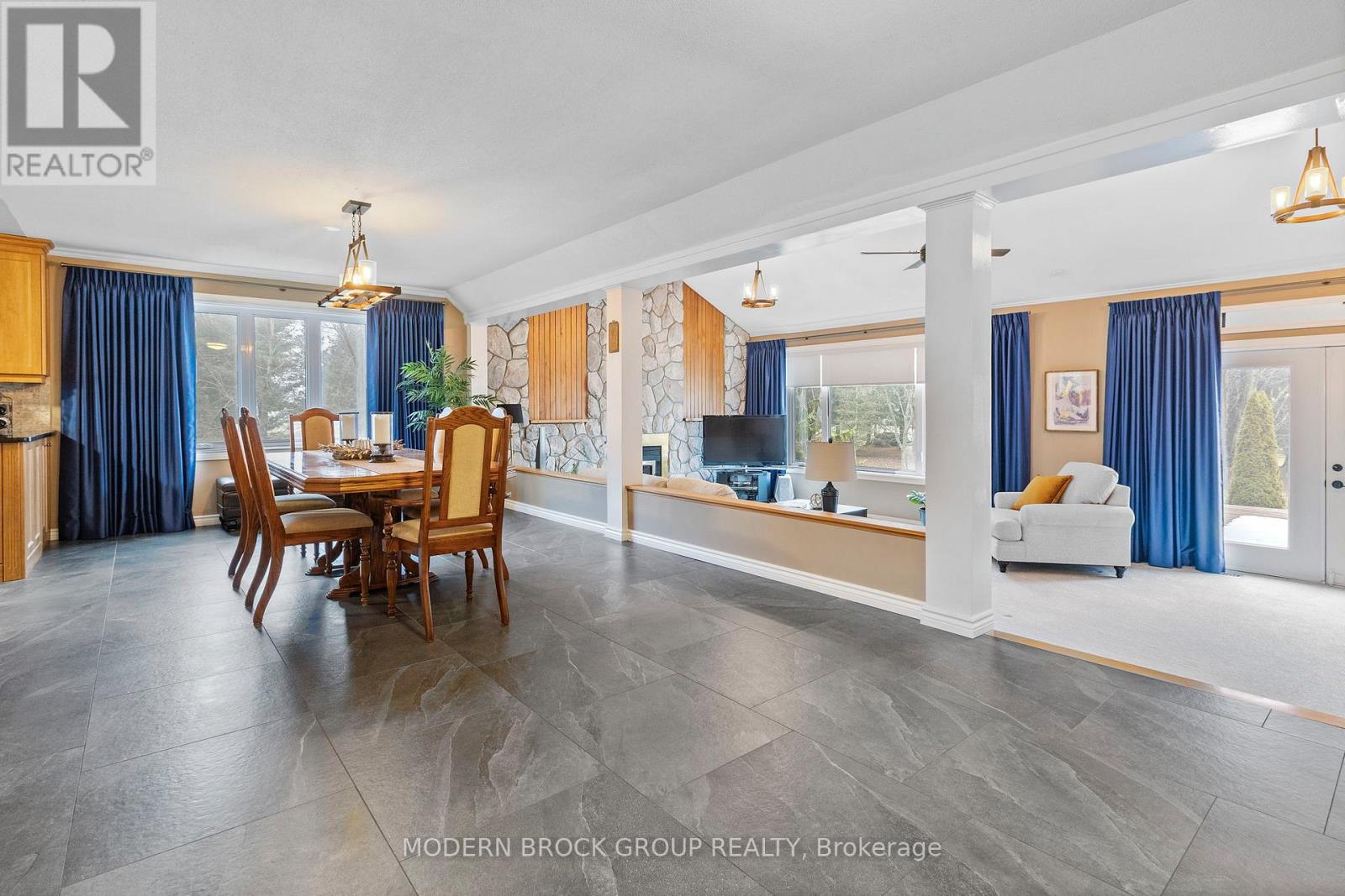 1329 South Gower Drive, North Grenville, Ontario  K0G 1J0 - Photo 7 - X12616070