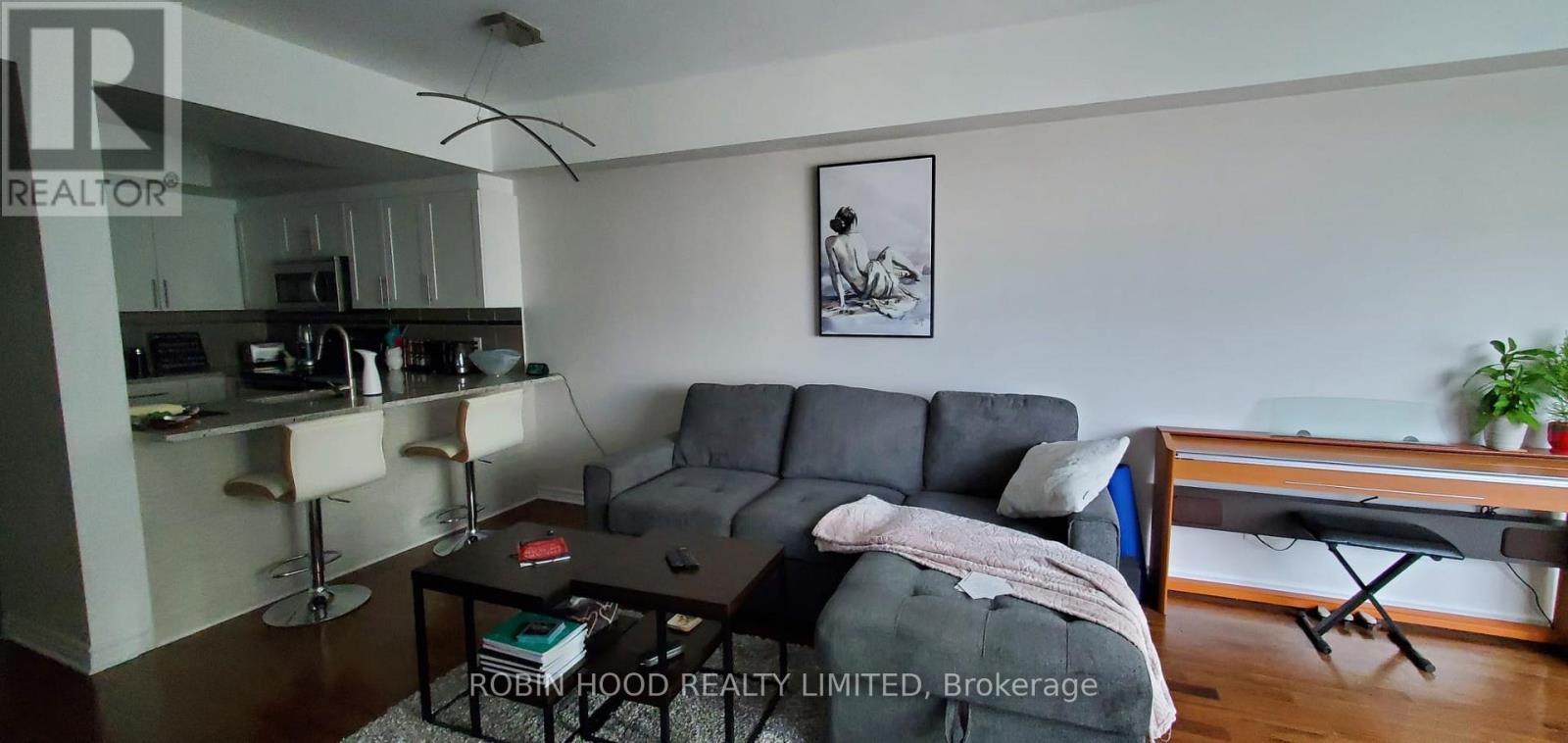 1610 - 200 Rideau Street, Ottawa, Ontario  K1N 5Y1 - Photo 5 - X12615926