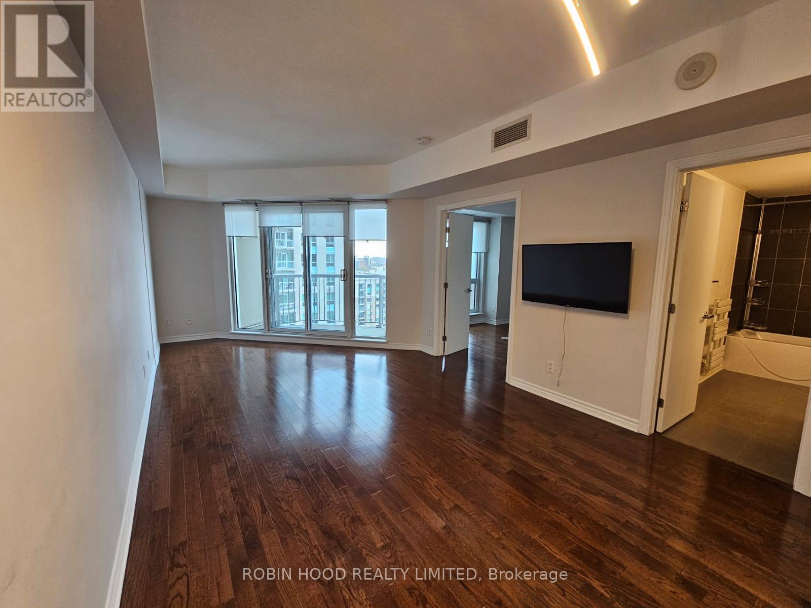 1610 - 200 Rideau Street, Ottawa, Ontario  K1N 5Y1 - Photo 9 - X12615926