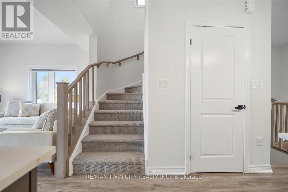 13 - 314 Equestrian Way, Cambridge, Ontario  N3E 0E4 - Photo 20 - X12615966