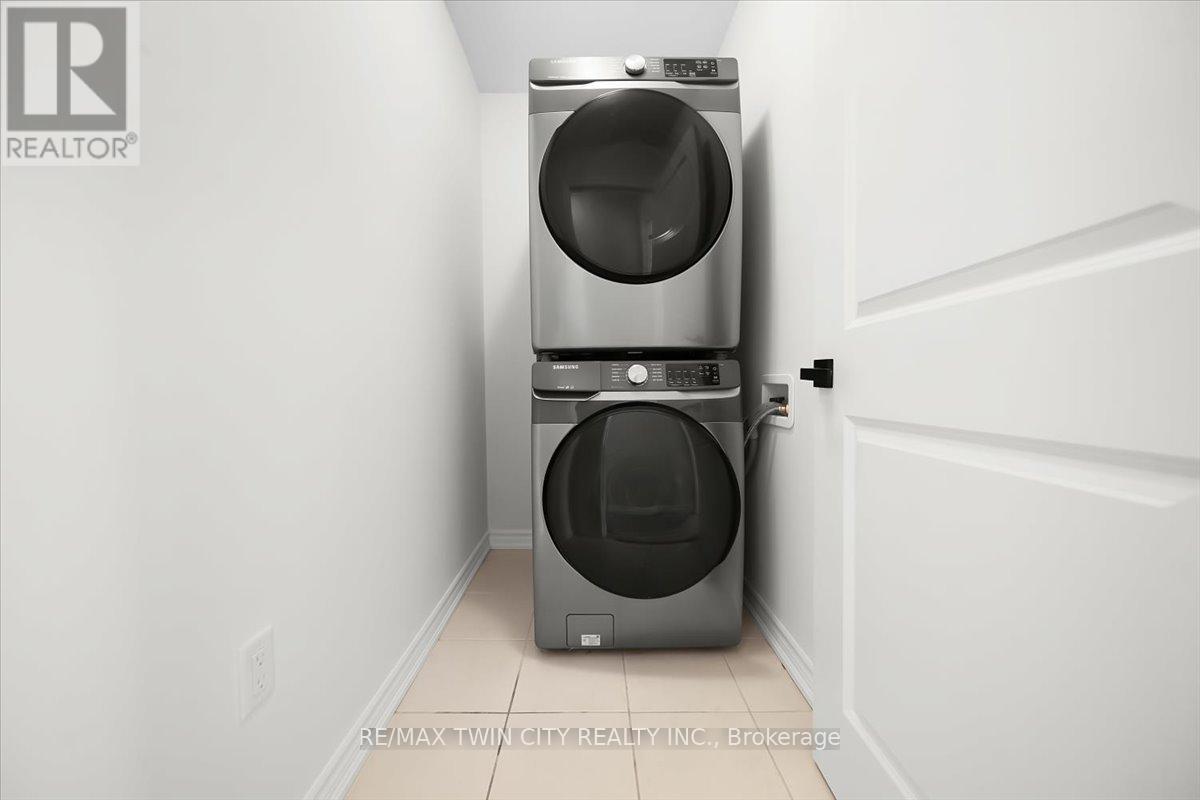 13 - 314 Equestrian Way, Cambridge, Ontario  N3E 0E4 - Photo 30 - X12615966