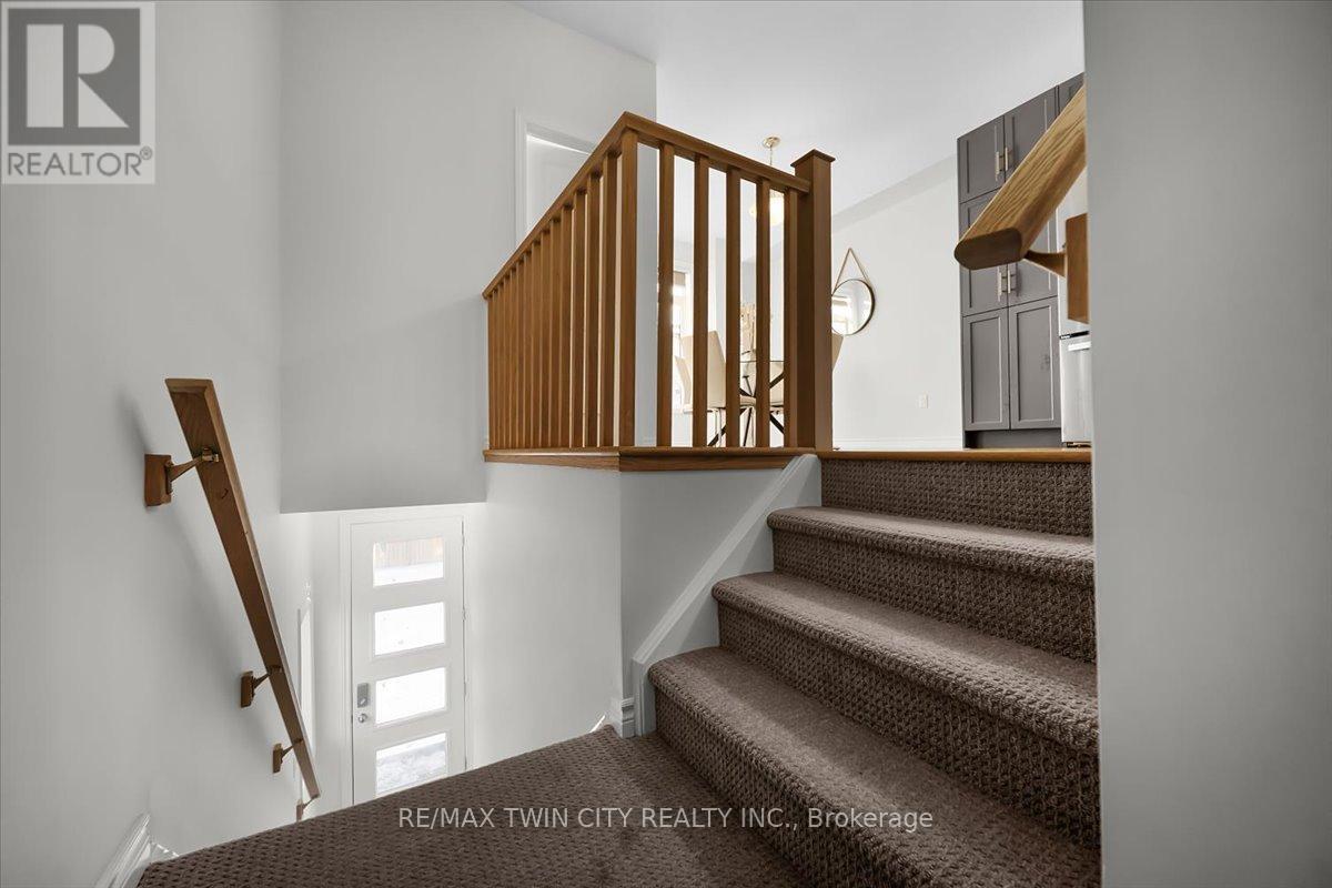 13 - 314 Equestrian Way, Cambridge, Ontario  N3E 0E4 - Photo 5 - X12615966