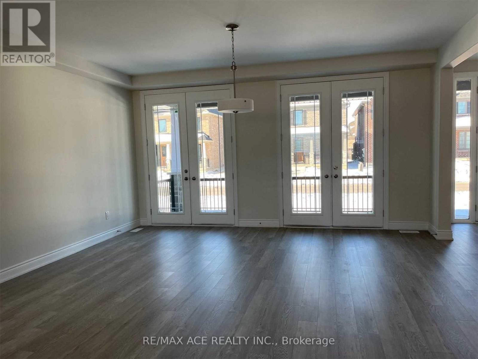 197 Strachan Street, Port Hope, Ontario  L1A 0E9 - Photo 4 - X12615984