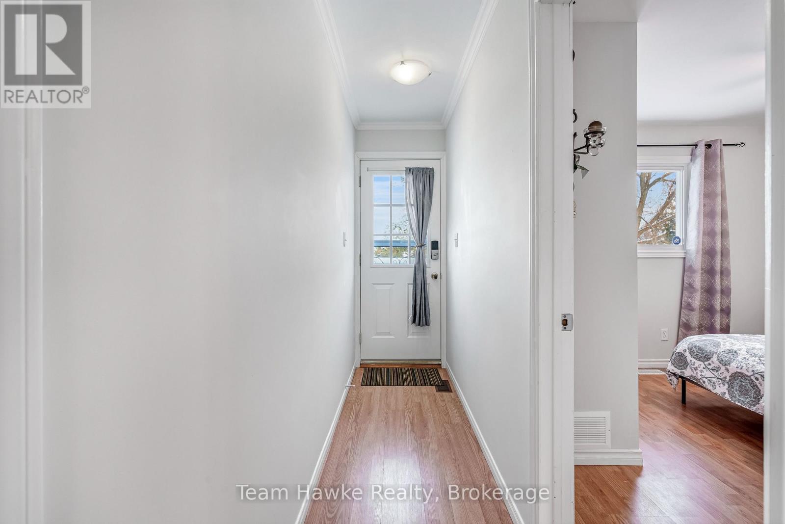 264 Kingfisher Avenue, Tay, Ontario L0K 1R0 - Photo 24 - S12616096