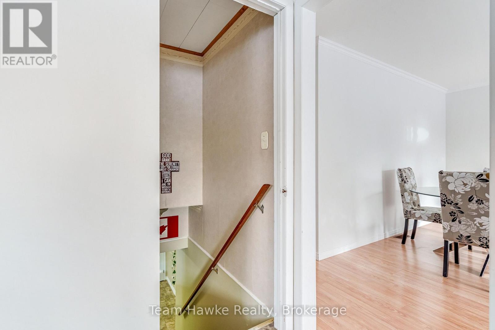 264 Kingfisher Avenue, Tay, Ontario L0K 1R0 - Photo 25 - S12616096