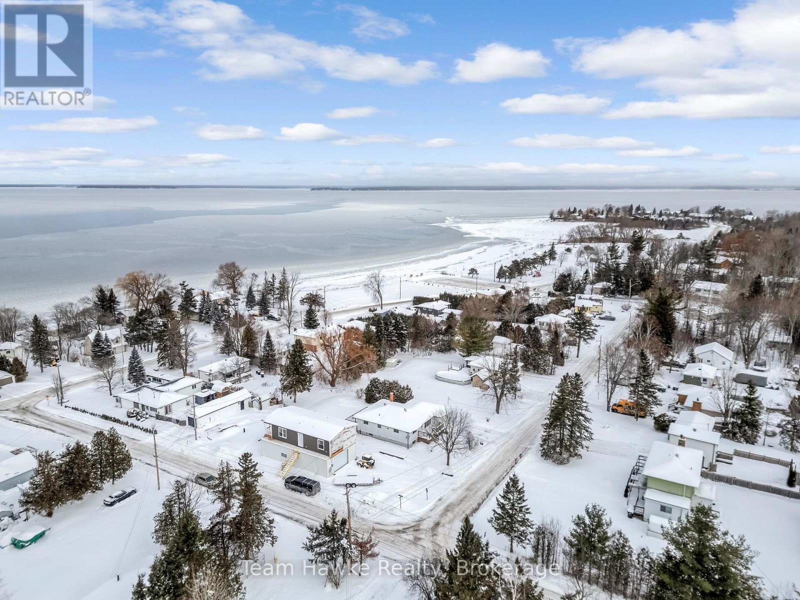 264 Kingfisher Avenue, Tay, Ontario L0K 1R0 - Photo 46 - S12616096