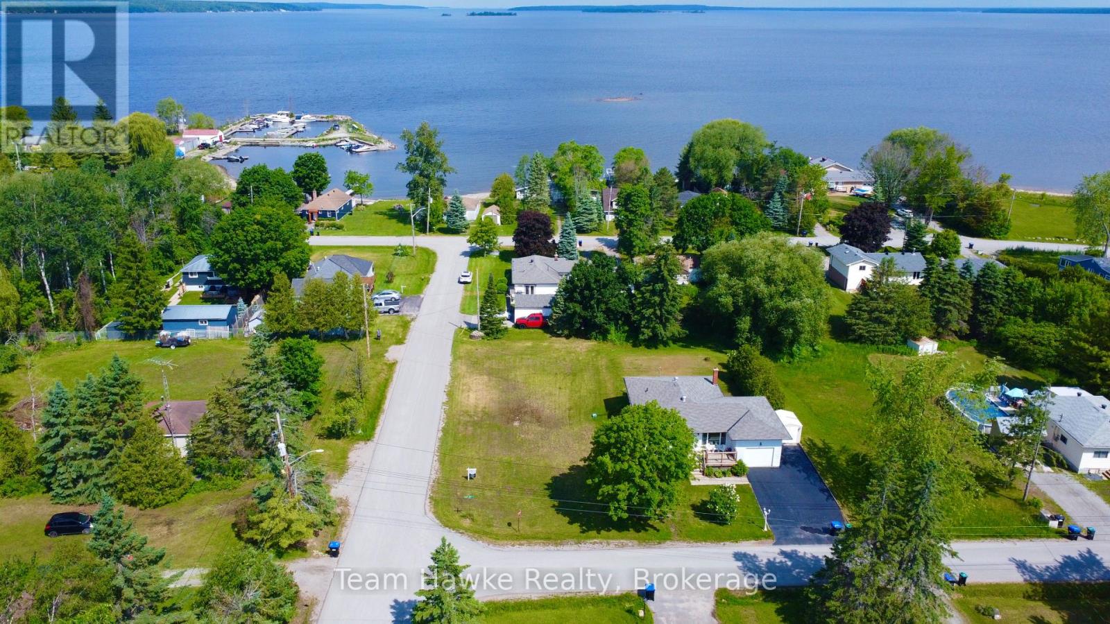 264 Kingfisher Avenue, Tay, Ontario L0K 1R0 - Photo 47 - S12616096
