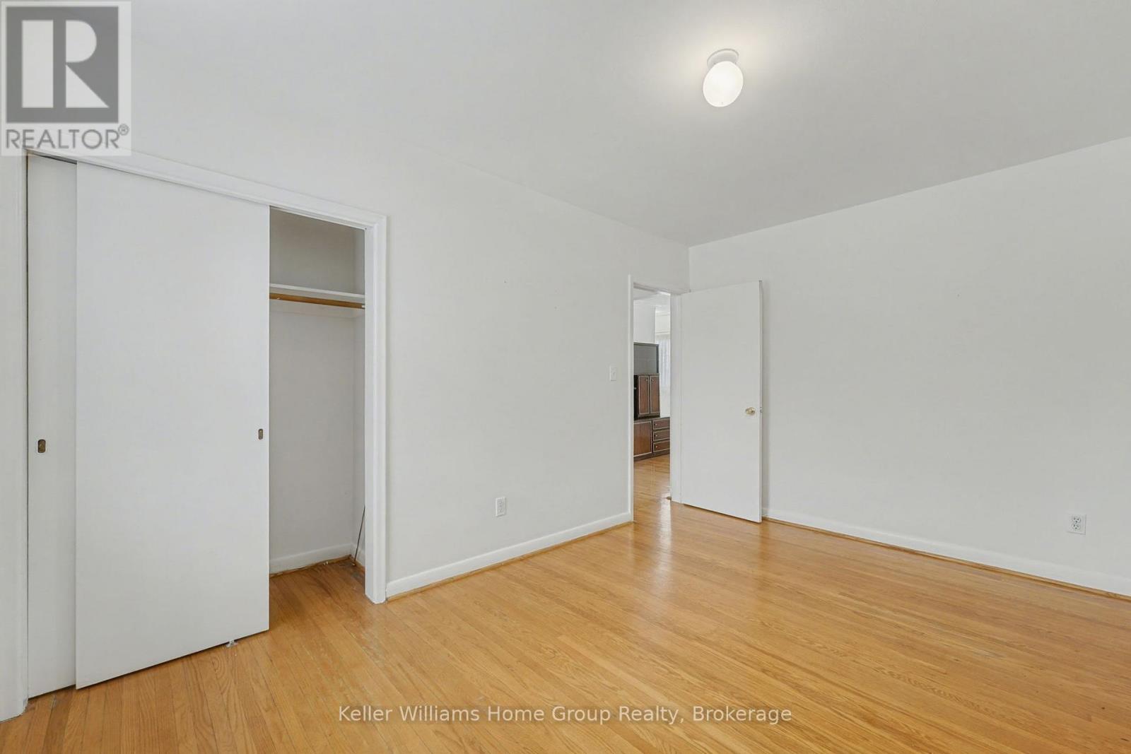 18 Gower Court, Halton Hills, Ontario L7G 4L5 - Photo 15 - W12616118