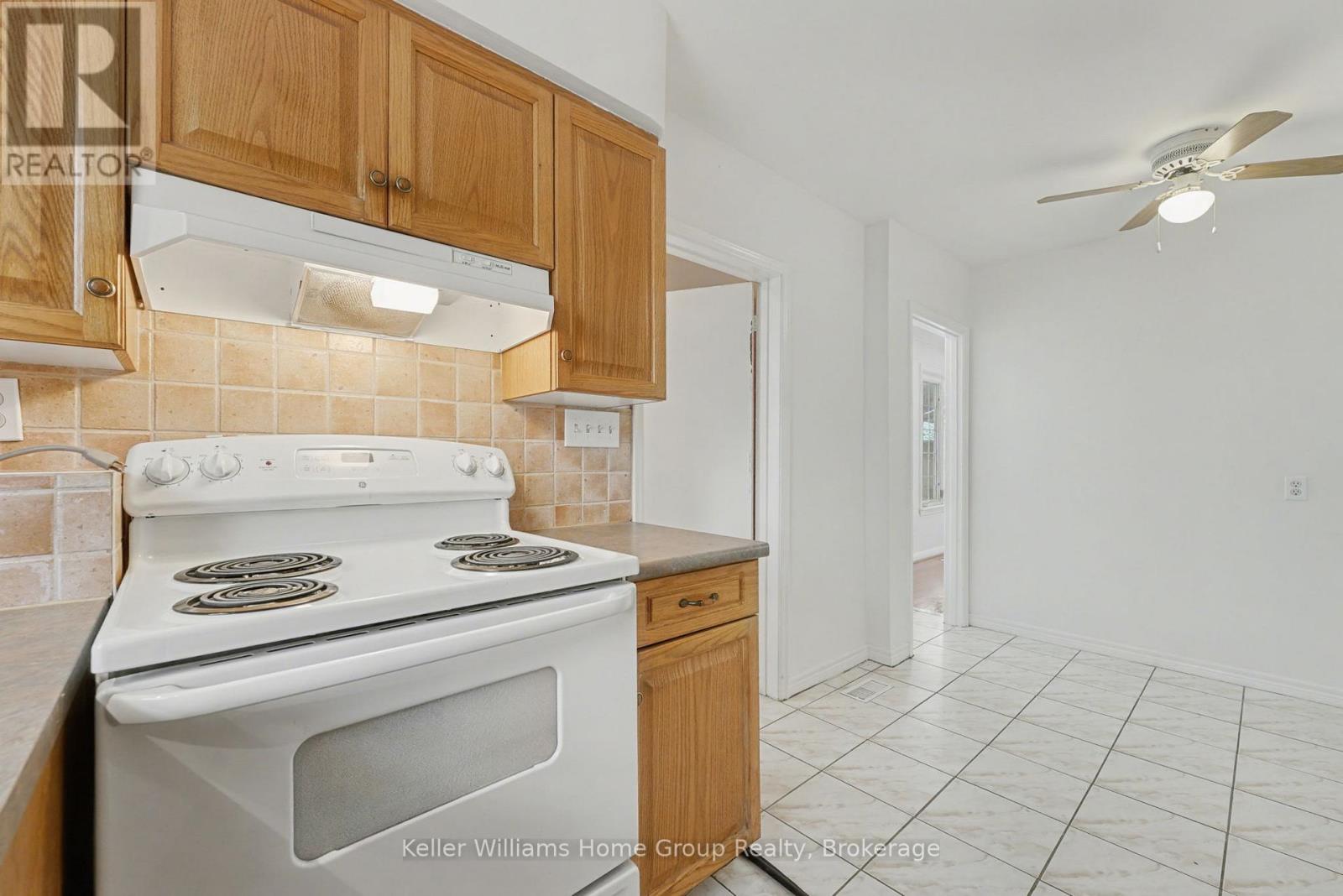 18 Gower Court, Halton Hills, Ontario L7G 4L5 - Photo 20 - W12616118