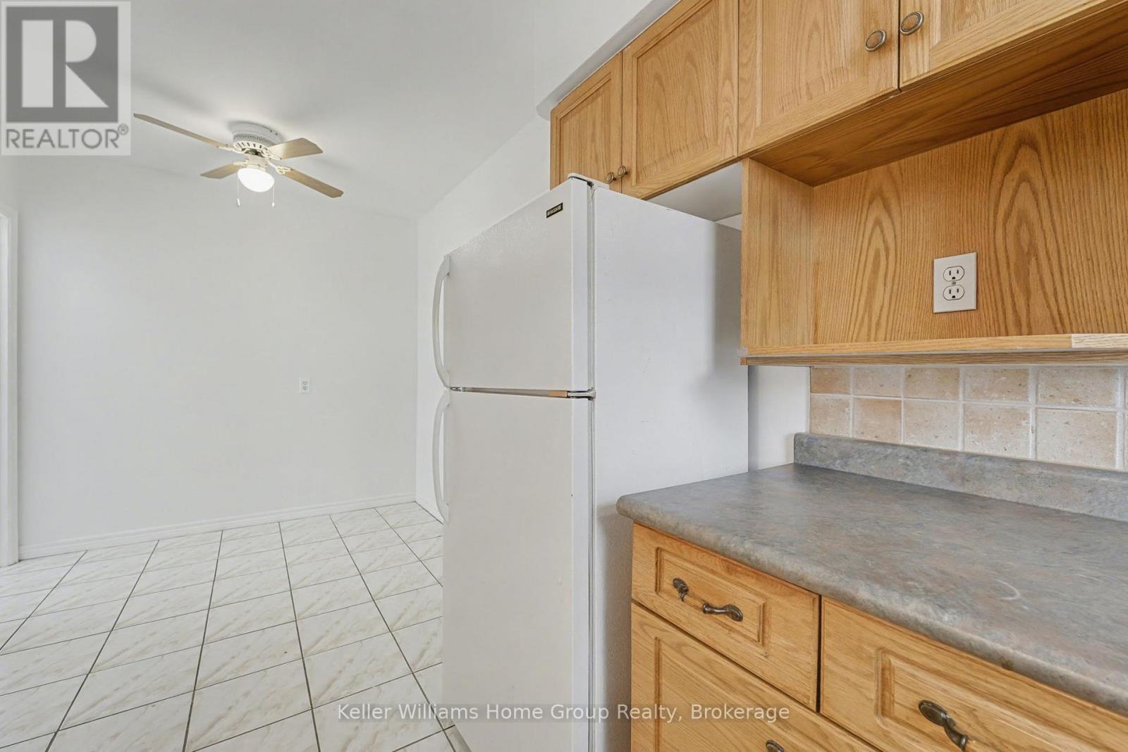 18 Gower Court, Halton Hills, Ontario L7G 4L5 - Photo 21 - W12616118