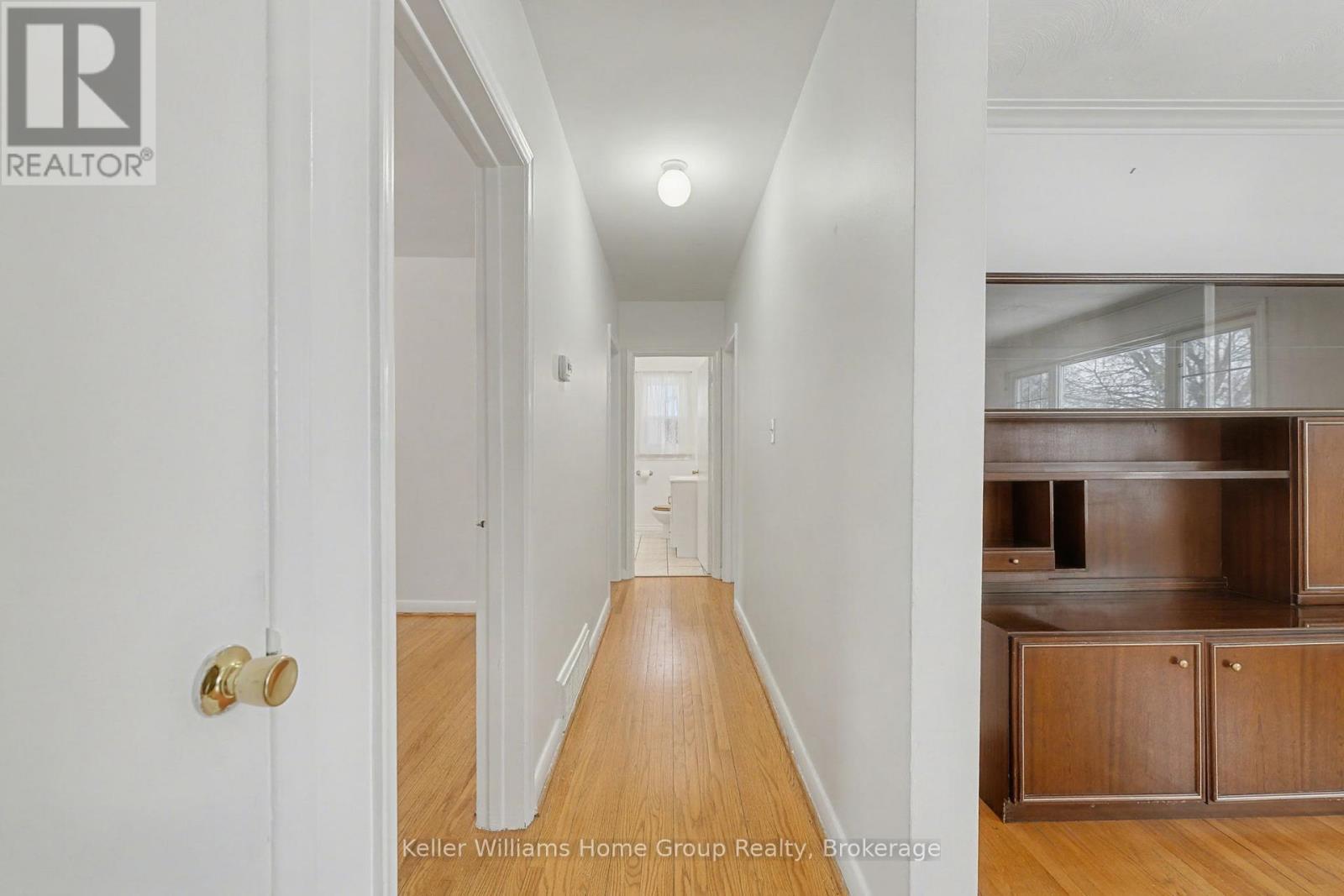 18 Gower Court, Halton Hills, Ontario L7G 4L5 - Photo 27 - W12616118