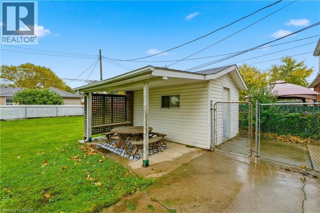 20 Thompson Avenue, Thorold, Ontario  L2V 2M8 - Photo 26 - 40793334