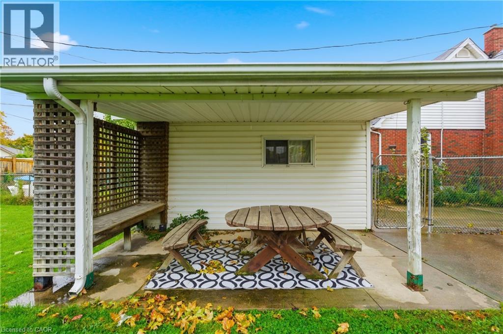 20 Thompson Avenue, Thorold, Ontario  L2V 2M8 - Photo 27 - 40793334