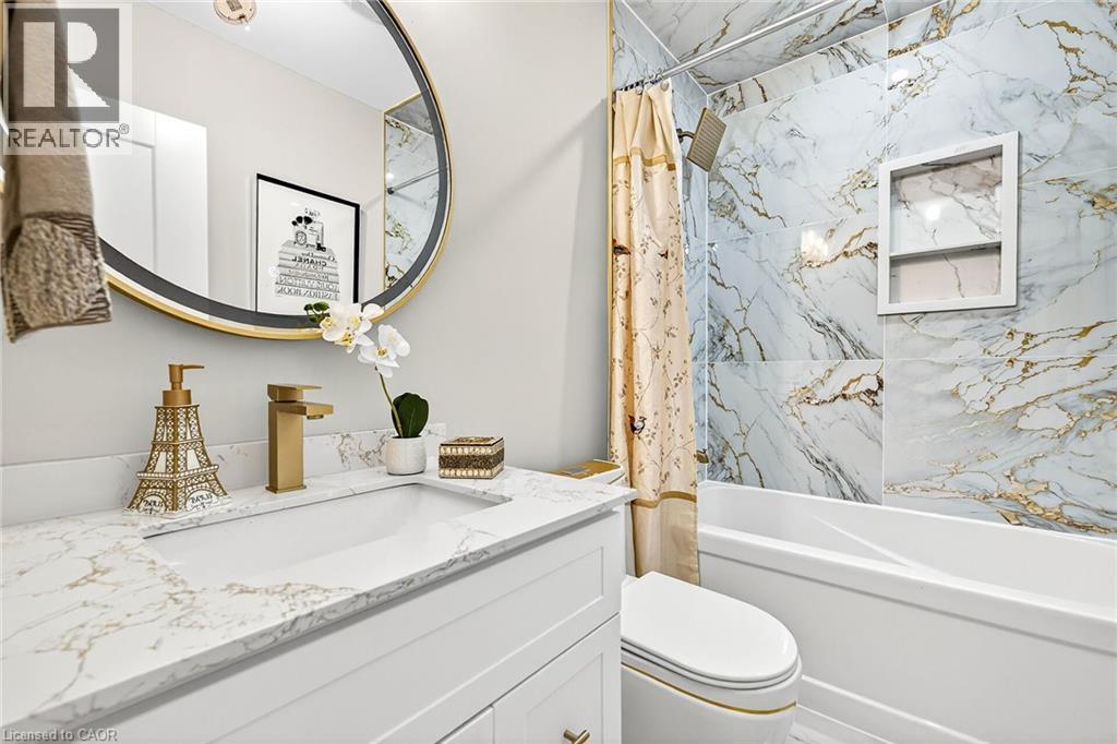 26 Martin Road, Hamilton, Ontario  L8K 3N1 - Photo 17 - 40789631