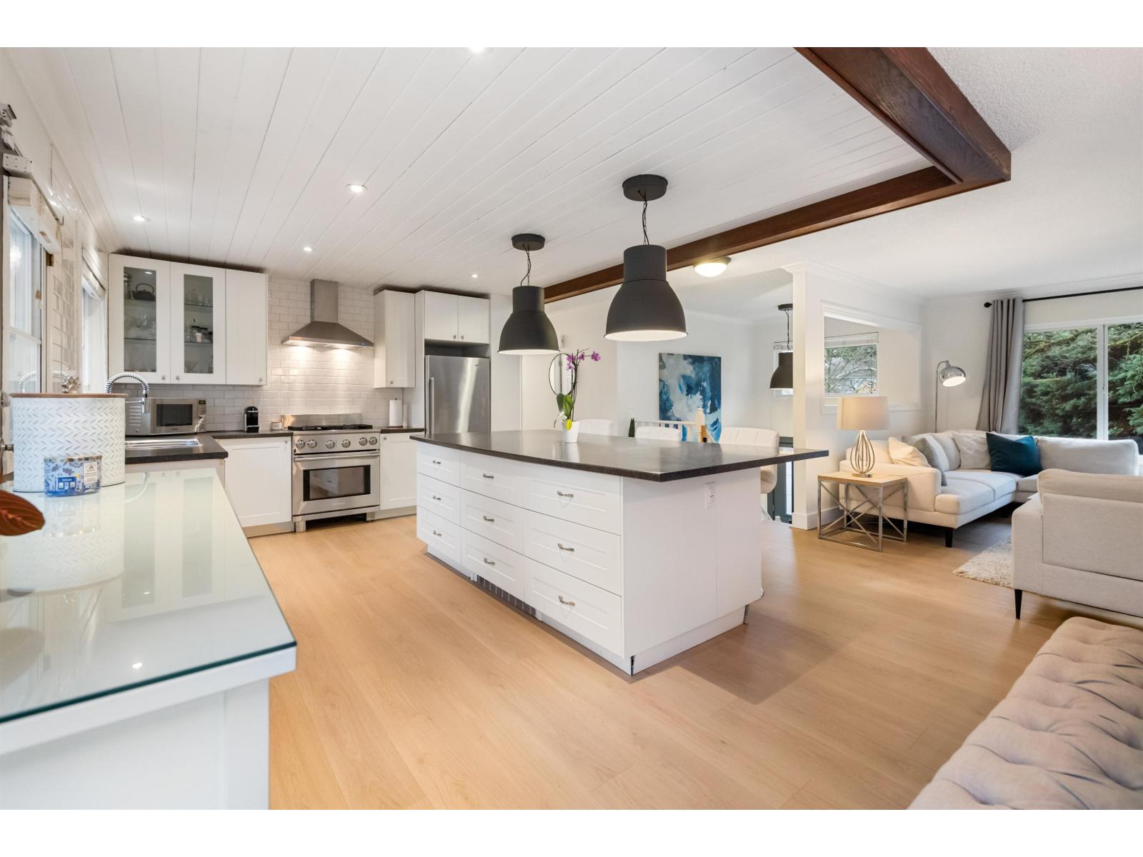 Surrey House for sale:  4 bedroom 2,837 sq.ft. (Listed 2025-11-25)