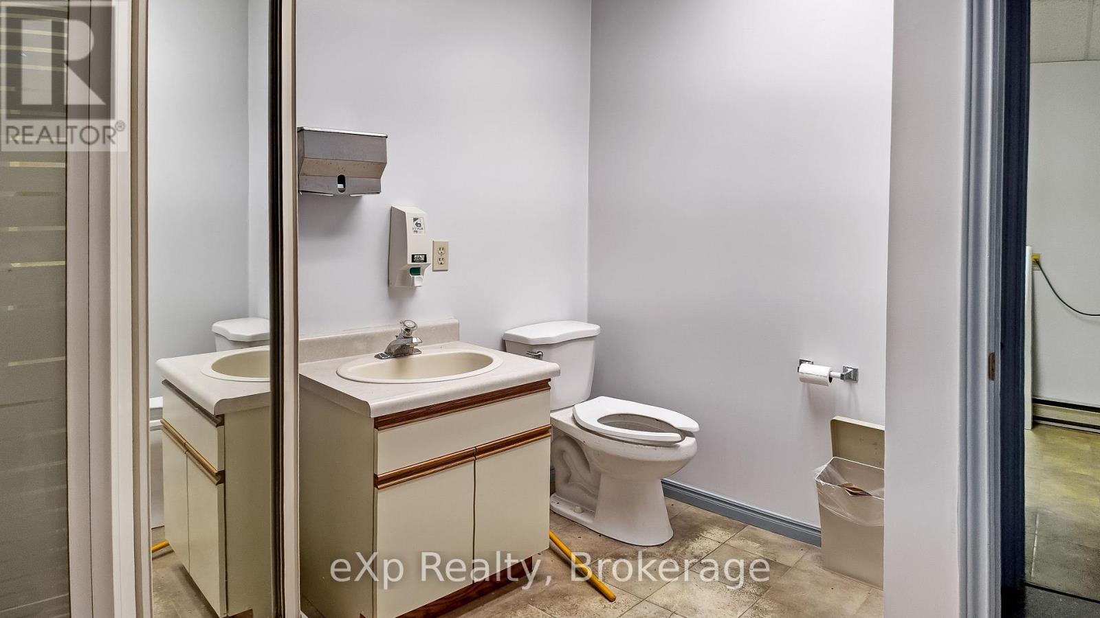 62 Isla Street, Grey Highlands, Ontario N0C 1H0 - Photo 10 - X12615996