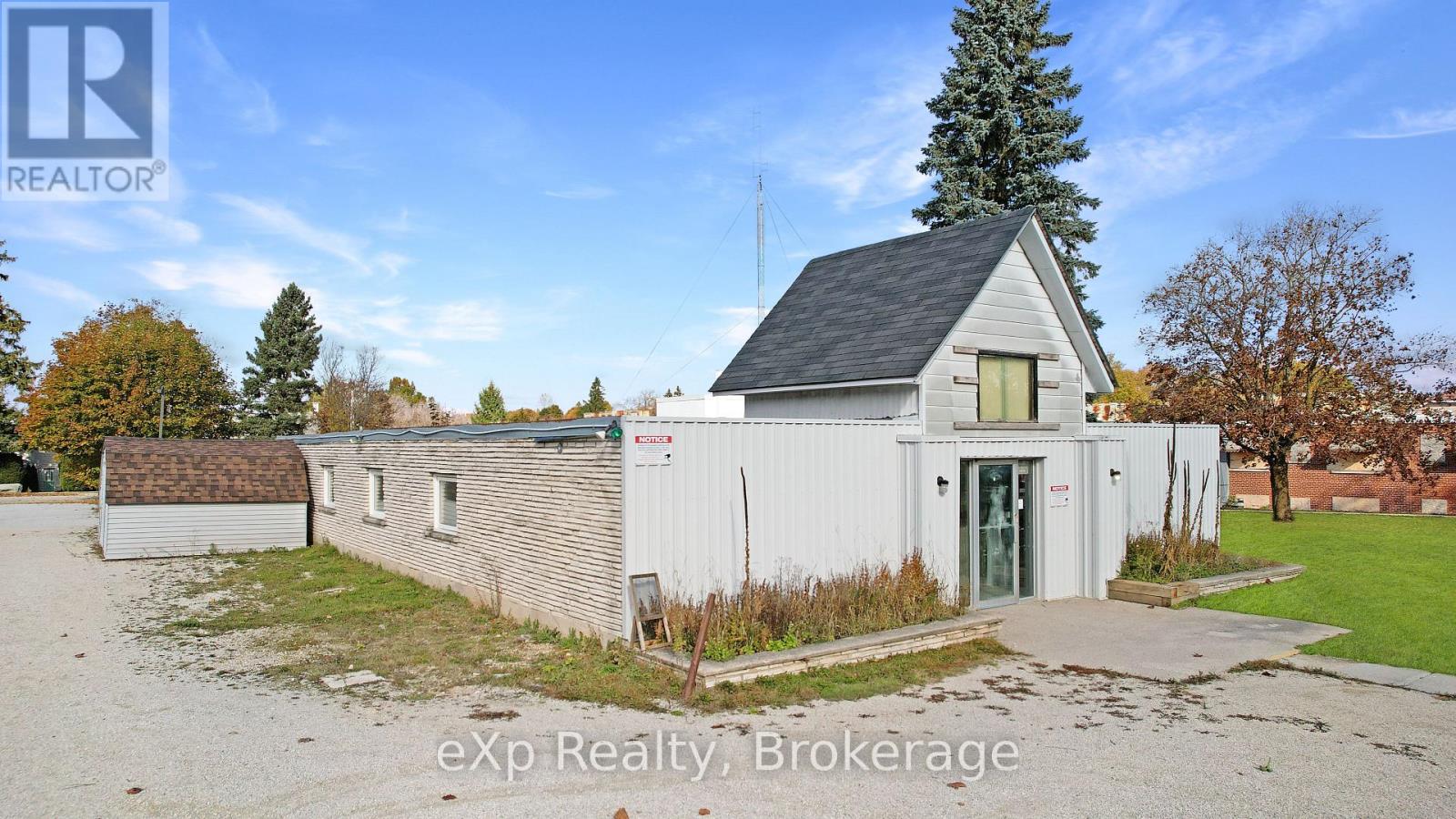55 Isla Street, Grey Highlands, Ontario N0C 1H0 - Photo 12 - X12616002