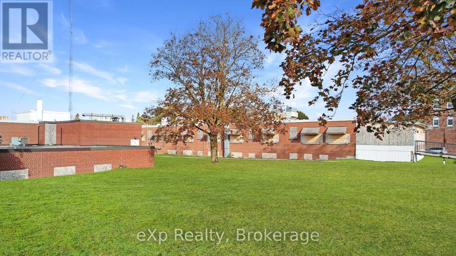 55 Isla Street, Grey Highlands, Ontario N0C 1H0 - Photo 6 - X12616002