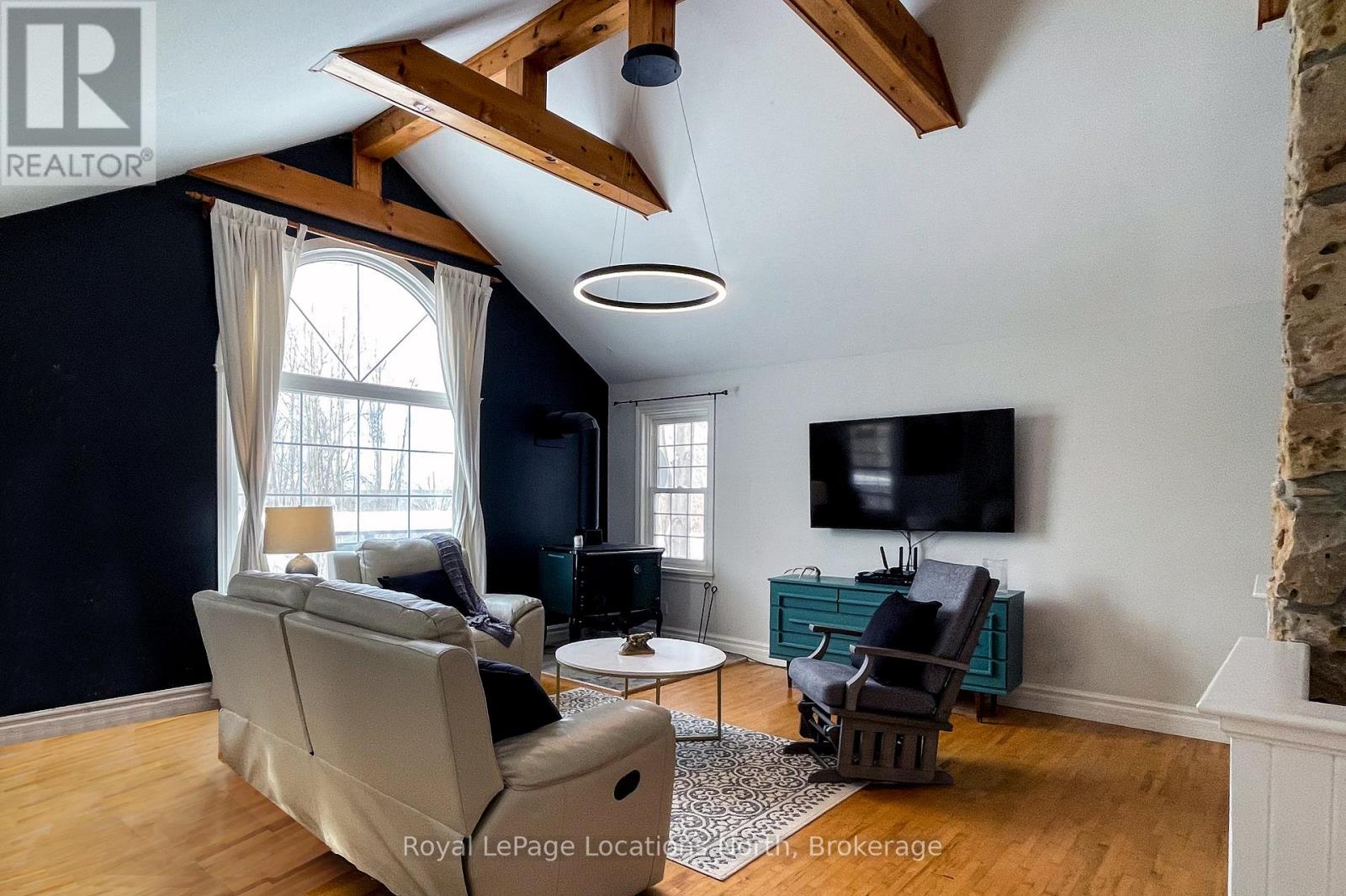 637280 St Vincent-Sydenham Townline, Meaford, Ontario  N4L 1W5 - Photo 5 - X12616004