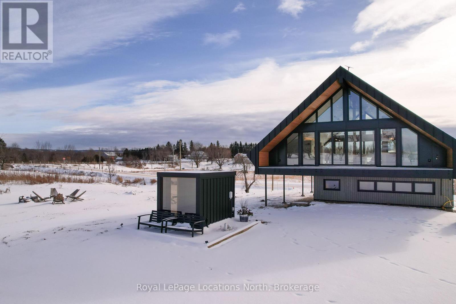 111 Slabtown Road, Blue Mountains, Ontario  N0H 1J0 - Photo 39 - X12616098