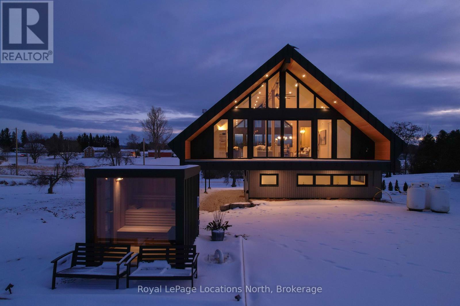 111 Slabtown Road, Blue Mountains, Ontario  N0H 1J0 - Photo 48 - X12616098