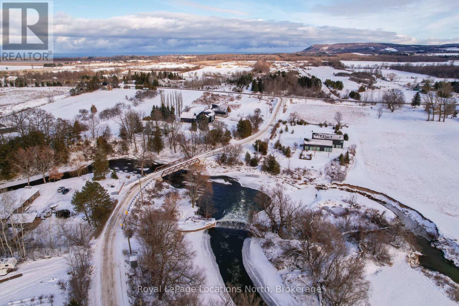 111 Slabtown Road, Blue Mountains, Ontario  N0H 1J0 - Photo 50 - X12616098