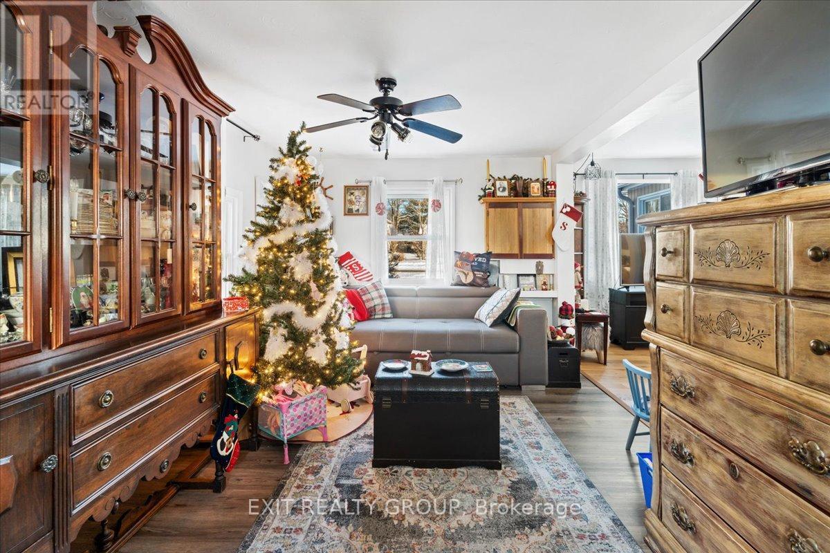 21 North Hastings Avenue, Marmora And Lake, Ontario  K0K 2M0 - Photo 13 - X12616124