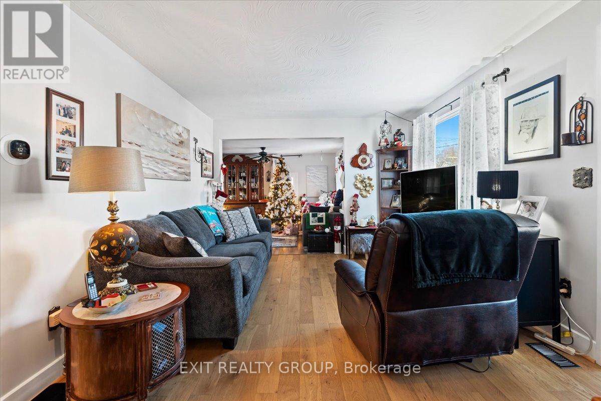 21 North Hastings Avenue, Marmora And Lake, Ontario  K0K 2M0 - Photo 12 - X12616124