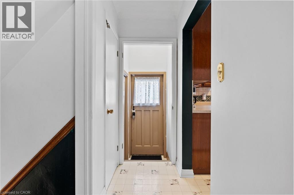 305 Centre Street, Niagara-On-The-Lake, Ontario  L0S 1J0 - Photo 18 - 40793348