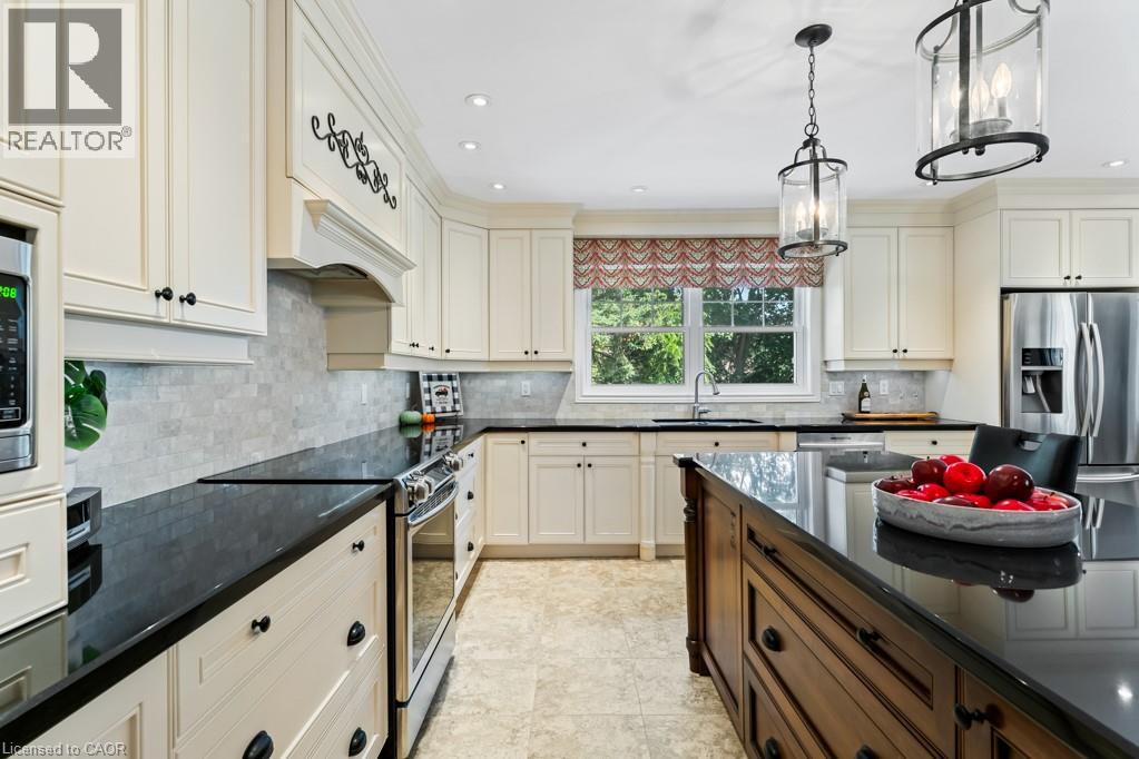 196 Dundas Street E, Waterdown, Ontario L0R 2H0 - Photo 11 - 40770157