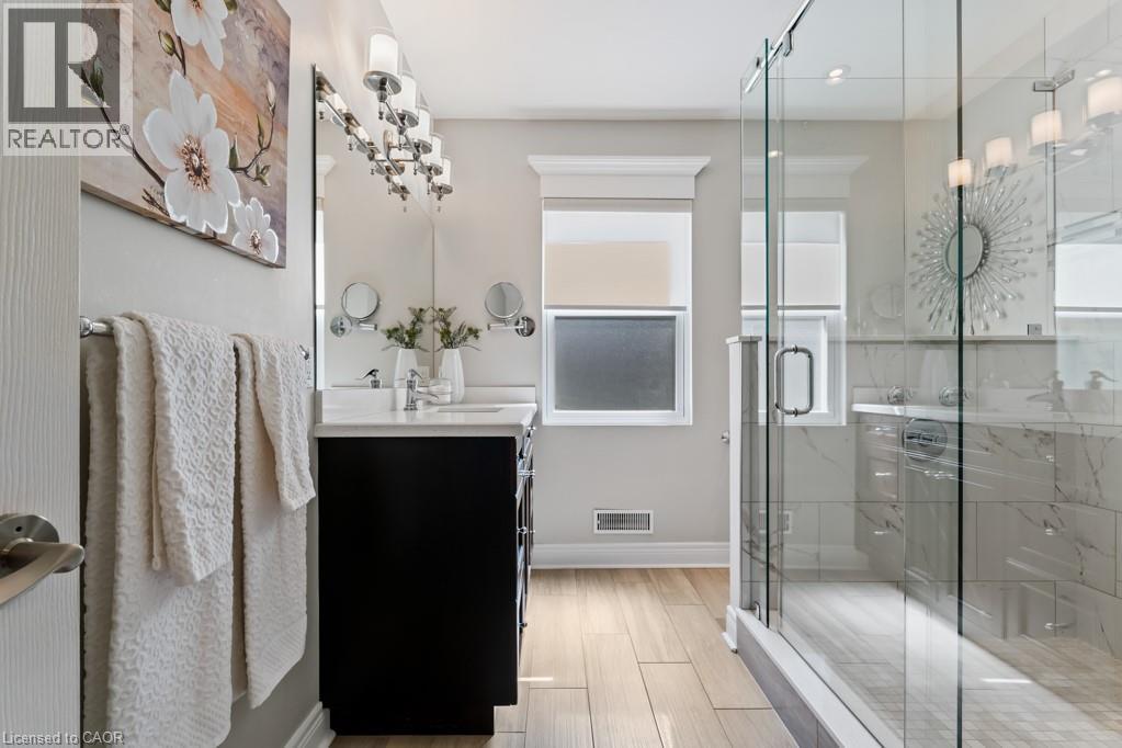 196 Dundas Street E, Waterdown, Ontario L0R 2H0 - Photo 20 - 40770157