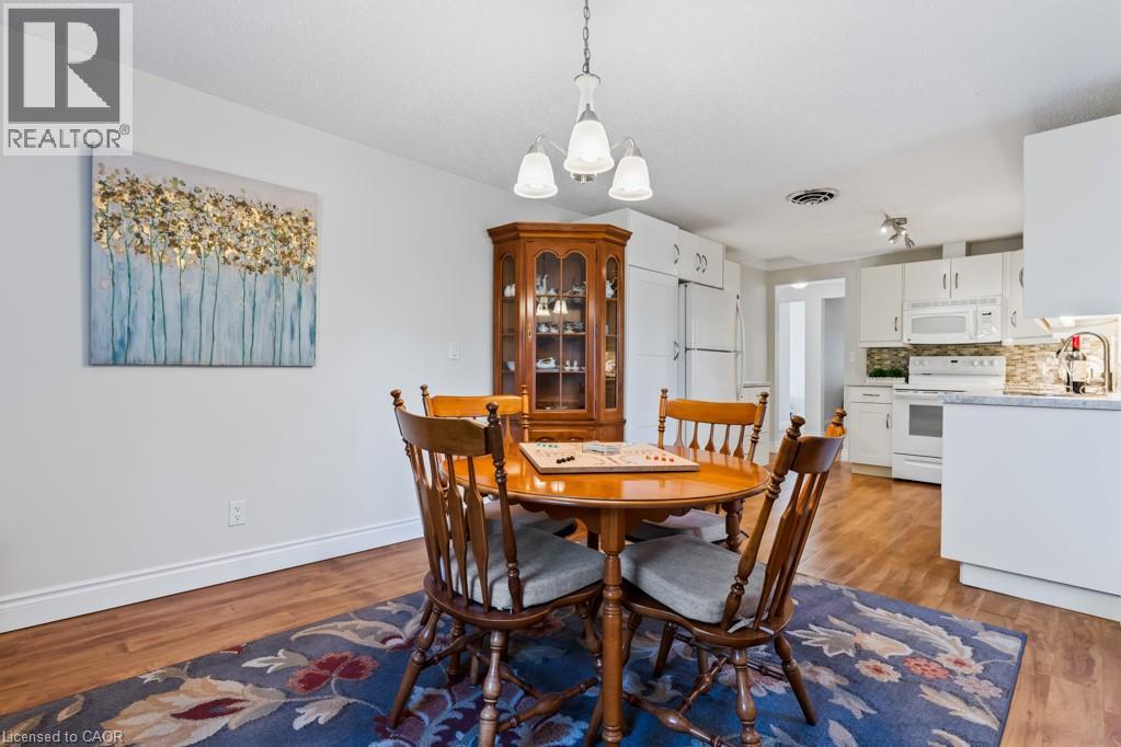 196 Dundas Street E, Waterdown, Ontario L0R 2H0 - Photo 27 - 40770157