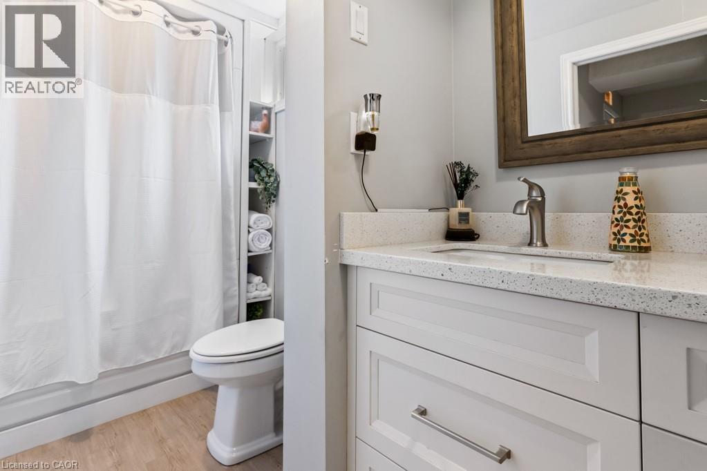 196 Dundas Street E, Waterdown, Ontario L0R 2H0 - Photo 42 - 40770157