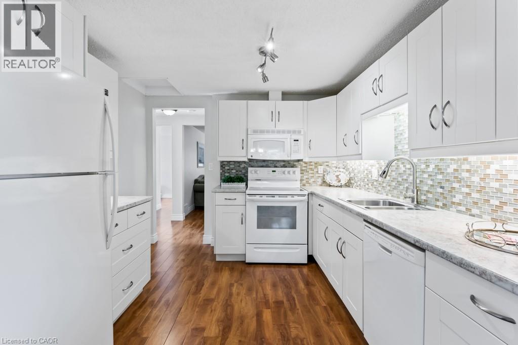 196 Dundas Street E, Waterdown, Ontario L0R 2H0 - Photo 26 - 40770157