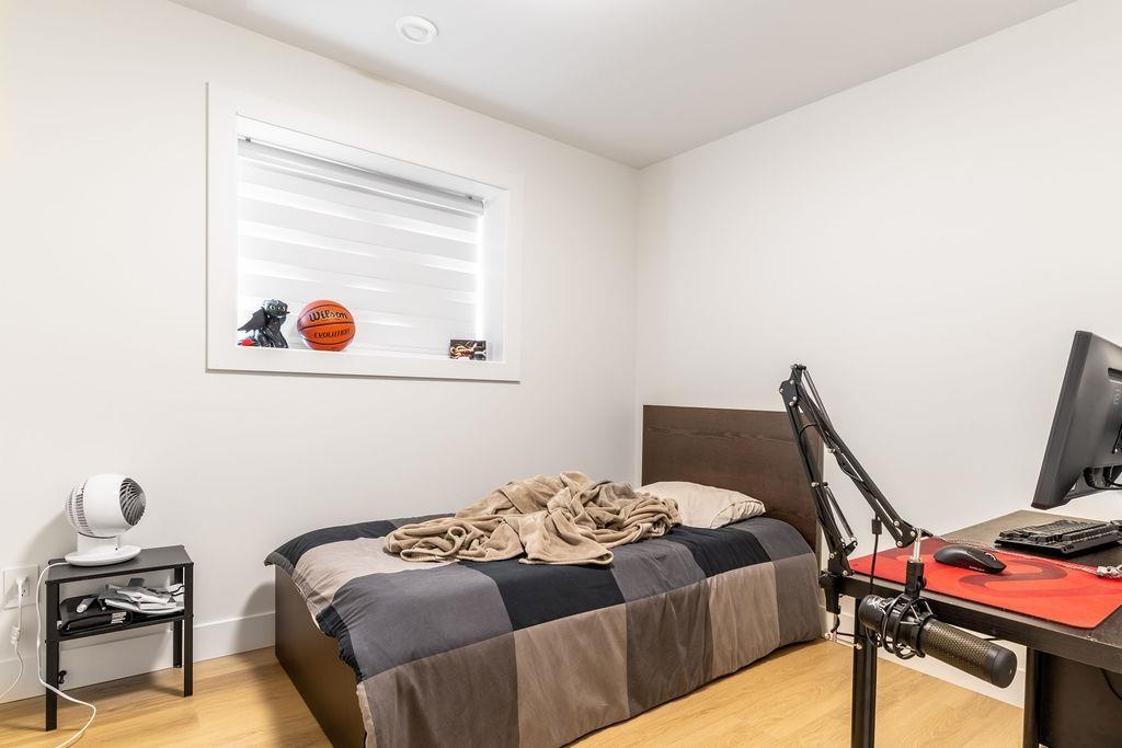 7028 205 Street, Langley, British Columbia  V2Y 1S9 - Photo 38 - R3072961