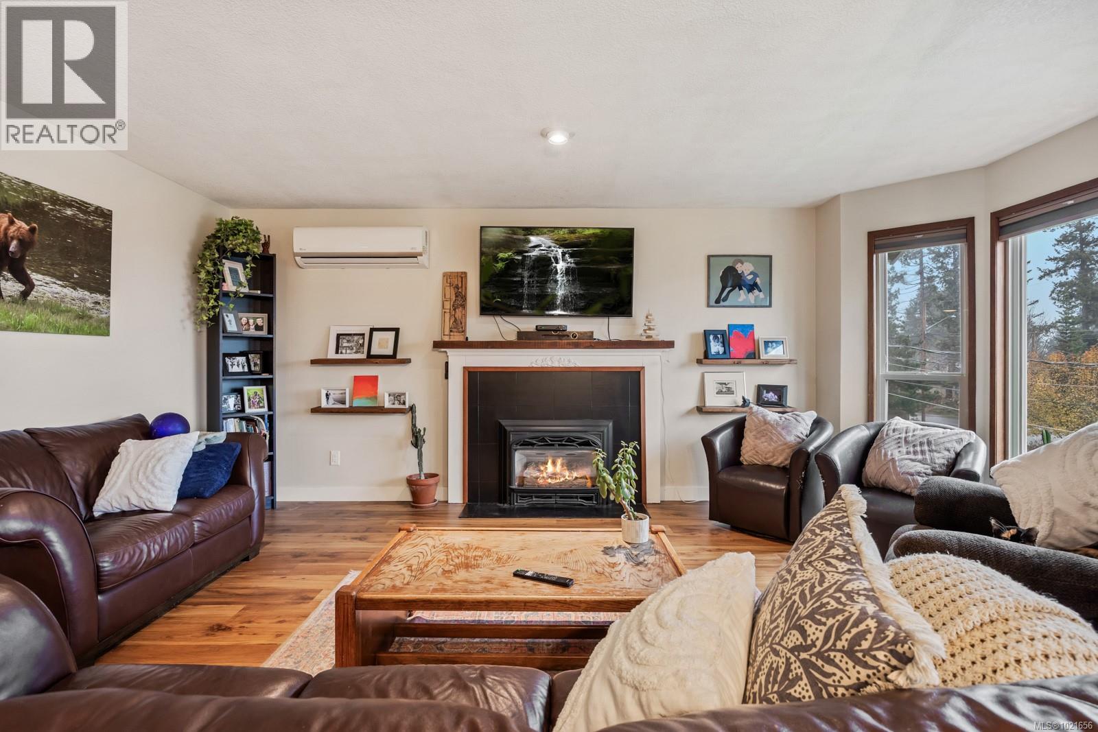 4589 Kilmarnock Dr, Courtenay, British Columbia V9N 9S6 - Photo 2 - 1021656