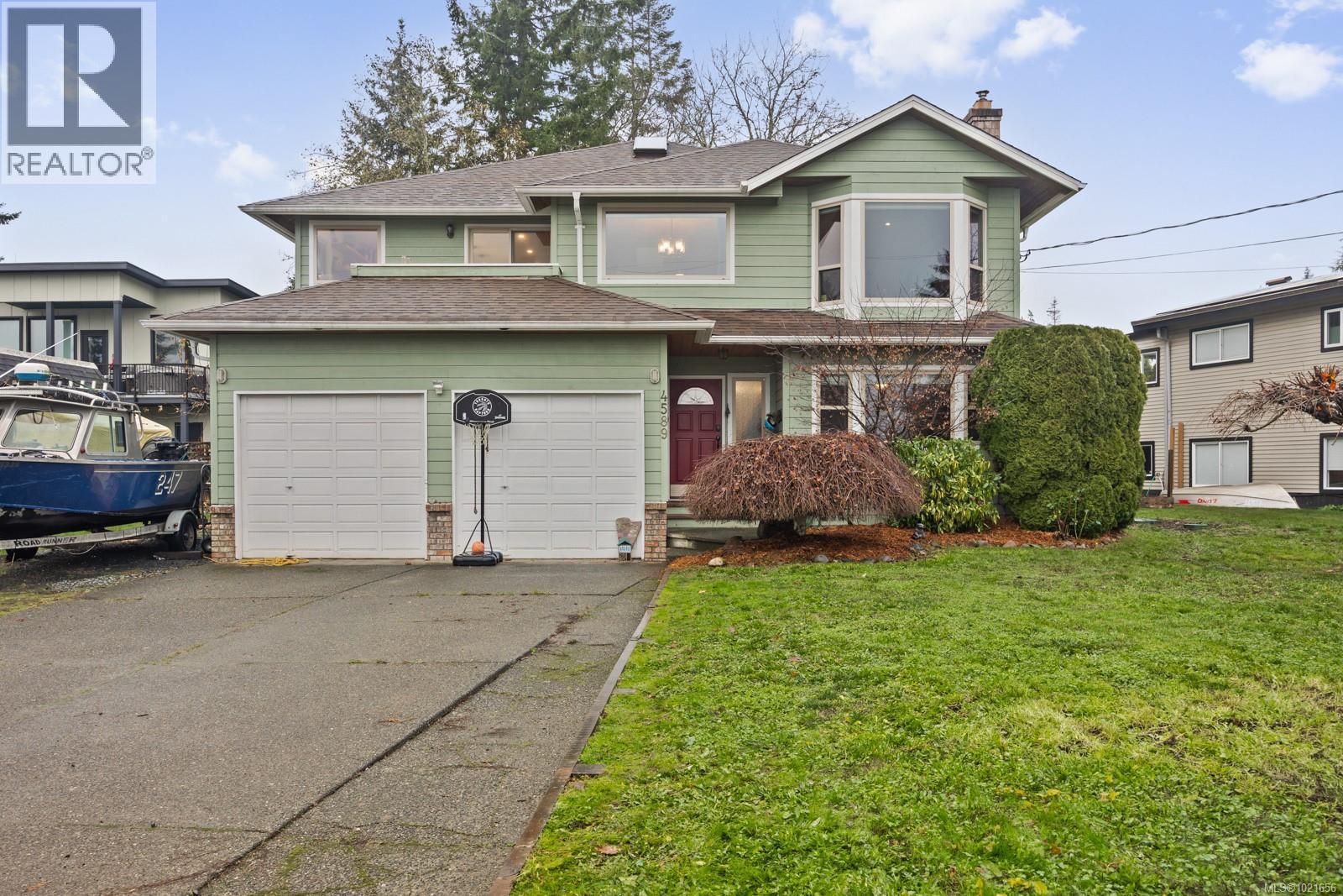 4589 Kilmarnock Dr, Courtenay, British Columbia