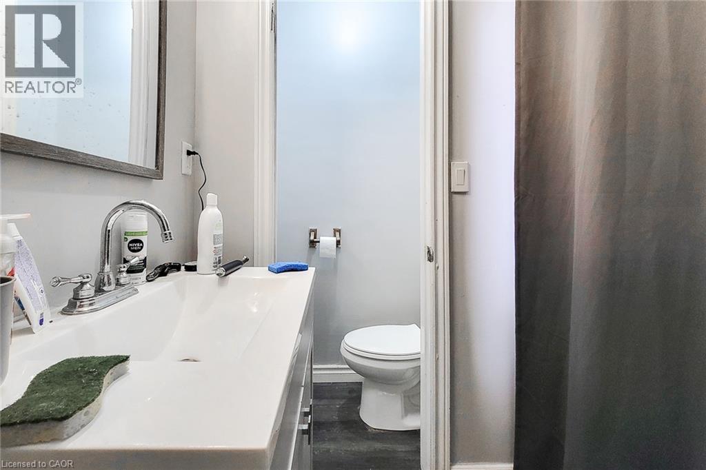 63 Paisley Avenue S, Hamilton, Ontario  L8S 1V2 - Photo 10 - 40793344