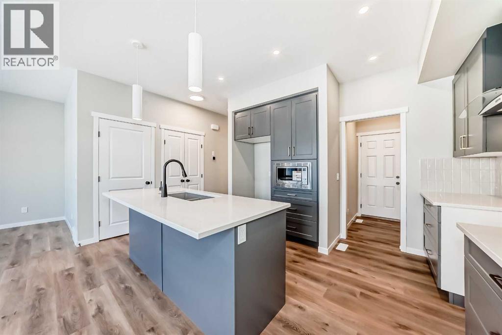 43 Bartlett Row Se, Calgary, Alberta  T3S 0P1 - Photo 8 - A2274505