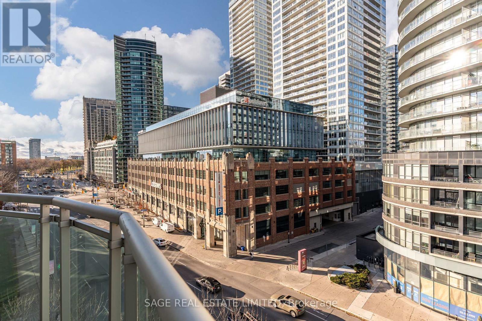 819 - 600 Queens Quay W, Toronto, Ontario M5V 3M3 - Photo 17 - C12616054
