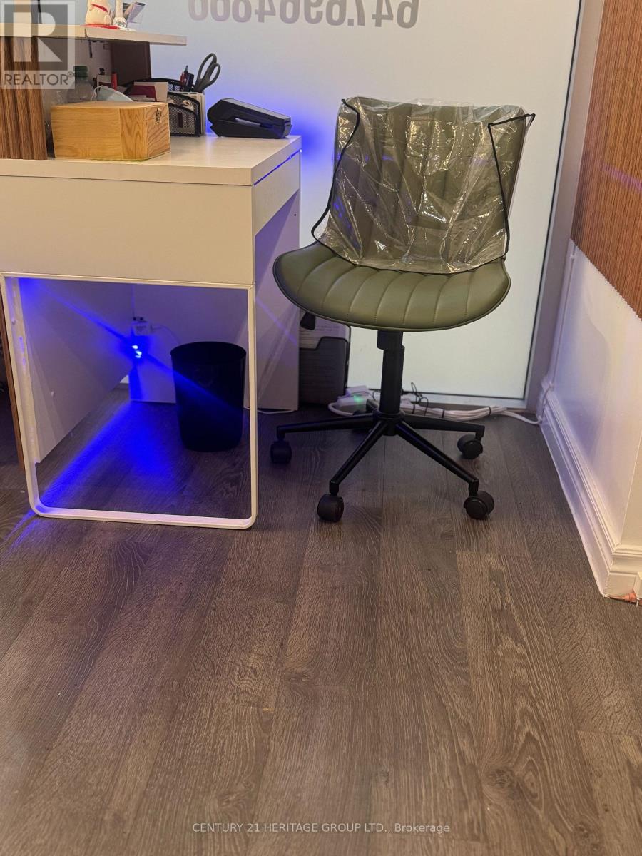 73 - 384 Yonge Street, Toronto, Ontario  M5B 1S8 - Photo 14 - C12616138