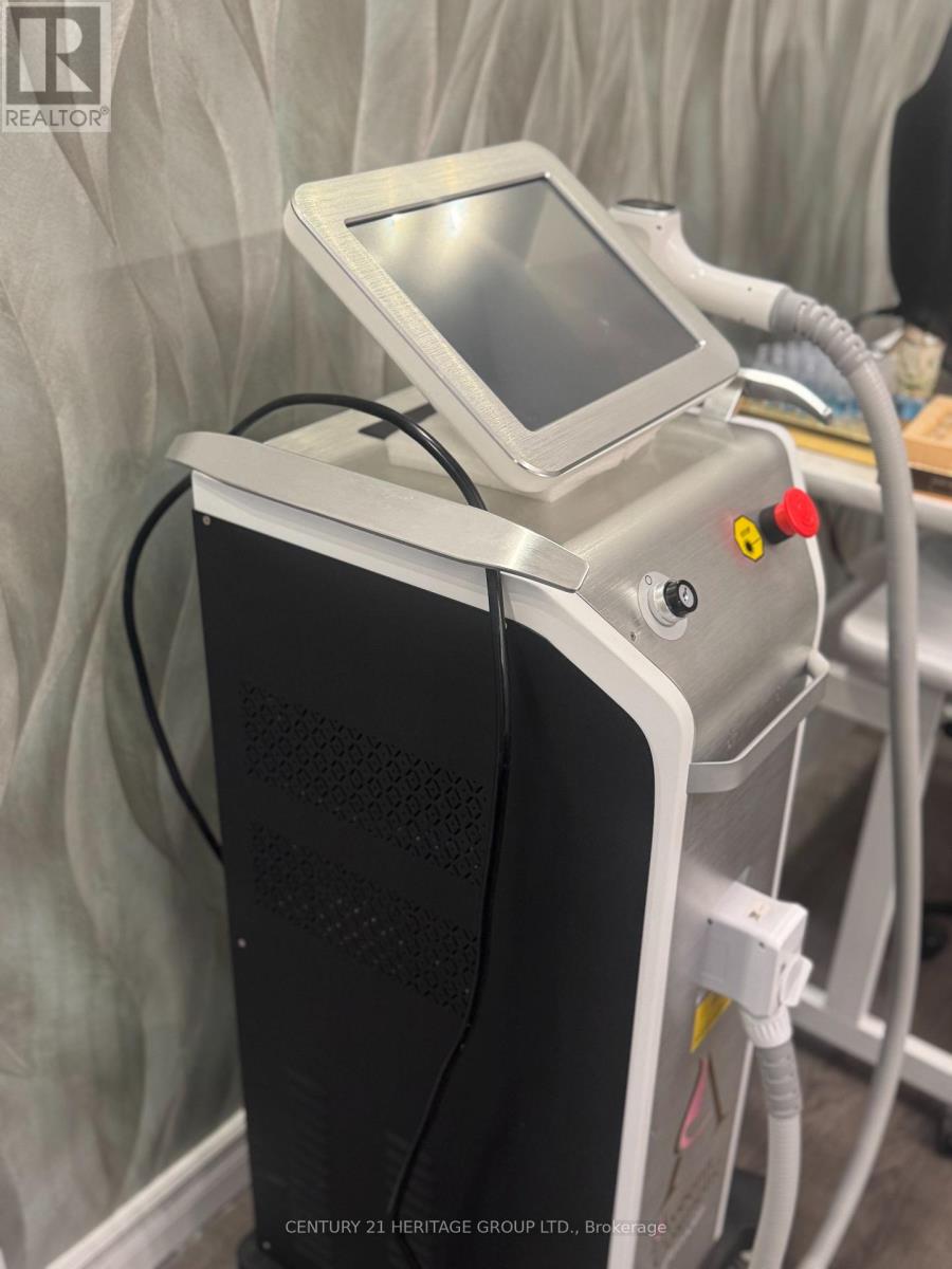 73 - 384 Yonge Street, Toronto, Ontario  M5B 1S8 - Photo 4 - C12616138