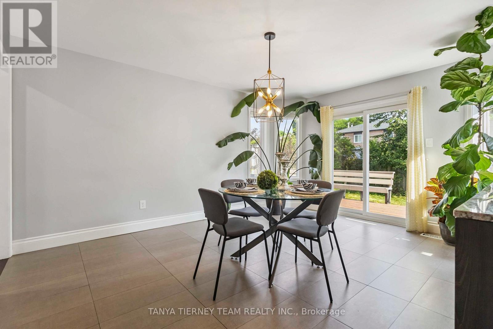 46 Foster Crescent, Whitby, Ontario  L1R 1B9 - Photo 12 - E12615998