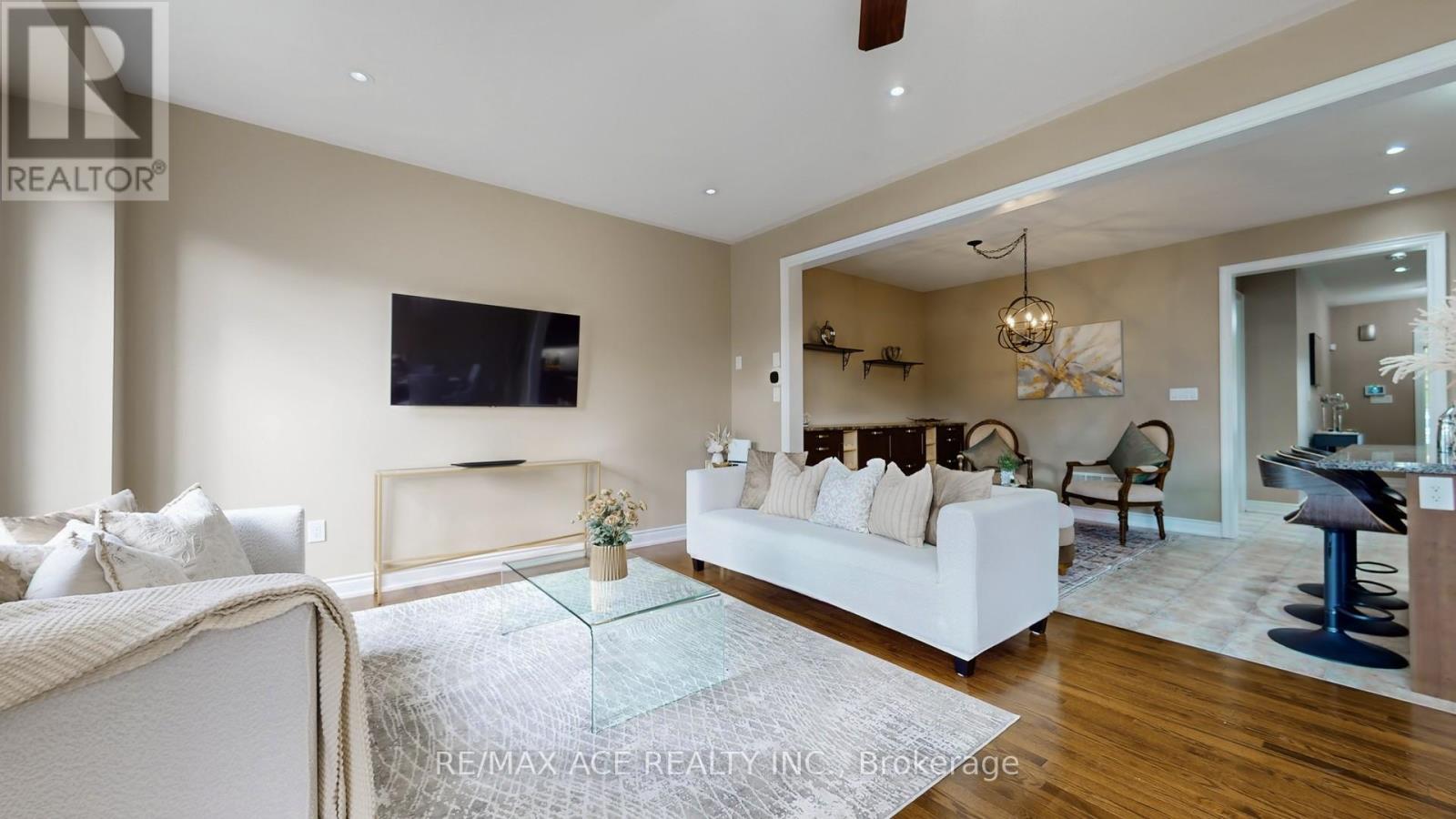 5 Beverton Crescent, Ajax, Ontario  L1T 0L8 - Photo 3 - E12616008