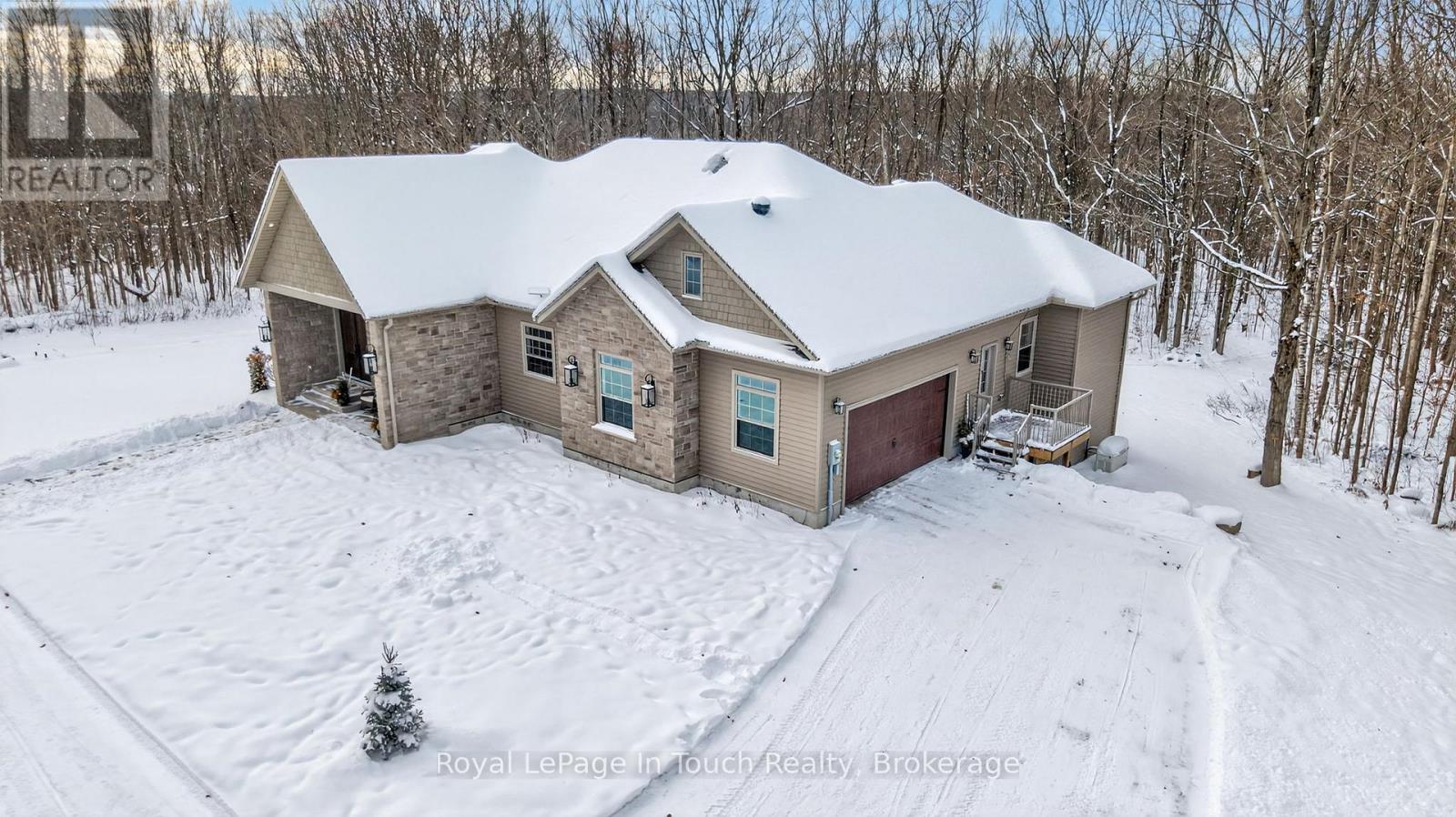 62 Tanners Road, Tay, Ontario  L0K 2C0 - Photo 3 - S12475311